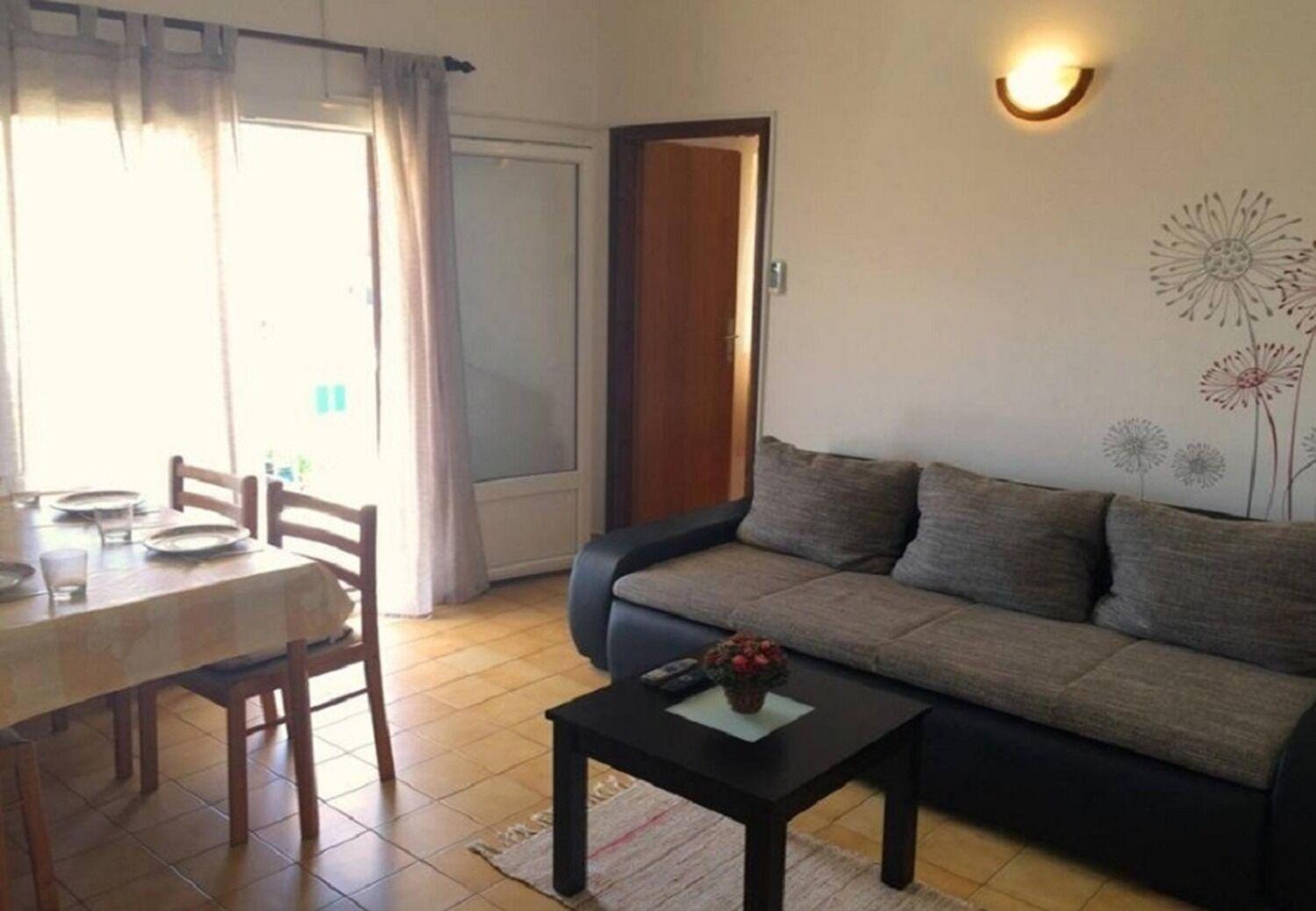 Apartments And Rooms Ognjen - Family Apartments With Free Parking Betina  Esterno foto